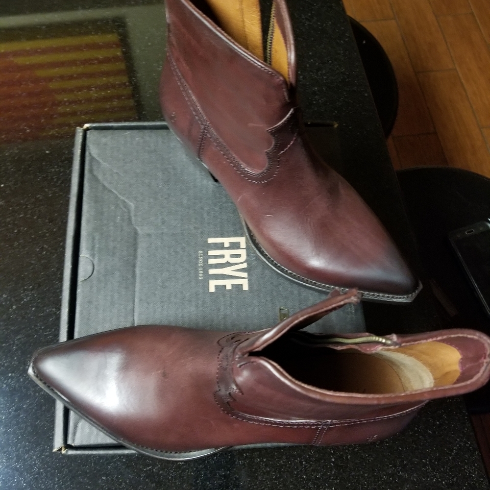 Frye Boots - Picture 2 of 11